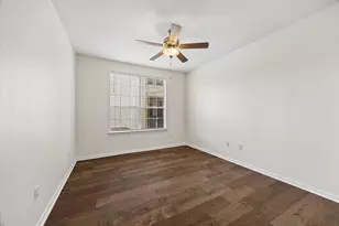 7575 Kirby Dr, Houston, TX 77030 - Photo 11