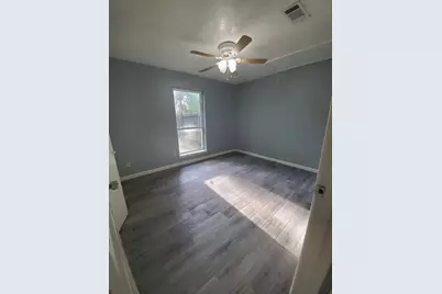 1205 N Pacific Street, Conroe, TX 77301 - Photo 3