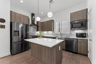 5827 Dolores St, Houston, TX 77057 - Photo 1