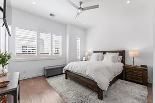 5827 Dolores St, Houston, TX 77057 - Photo 15