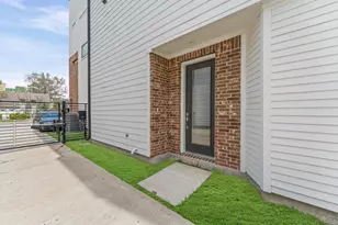 5827 Dolores St, Houston, TX 77057 - Photo 5