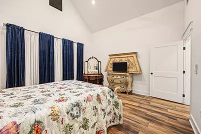 444 Mill Road, Angleton, TX 77515 - Photo 15