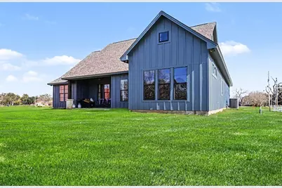 444 Mill Road, Angleton, TX 77515 - Photo 29