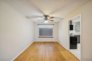 4012 Hazelwood Dr, Pearland, TX 77584 - Photo 19