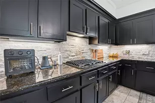 3107 E Hickory Park Cir, Sugar Land, TX 77479 - Photo 7