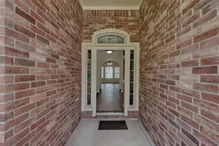 145 Dawns Edge Dr, Conroe, TX 77356 - Photo 5