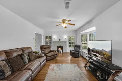 405 Missouri Street, Liberty, TX 77575 - Photo 5
