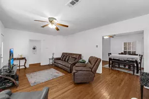 405 Missouri St, Liberty, TX 77575 - Photo 7