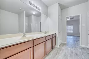 6934 Orchid St, Baytown, TX 77521 - Photo 7