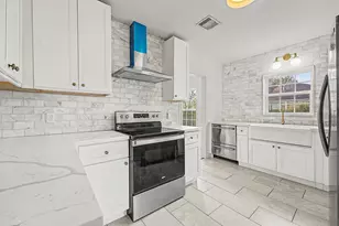 511 Joyce St, Houston, TX 77009 - Photo 7