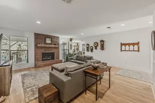 1905 Rollingwood Dr, Huntsville, TX 77340 - Photo 5