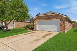 4506 Prince St, Baytown, TX 77521 - Photo 25