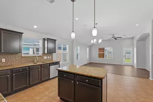 4506 Prince St, Baytown, TX 77521 - Photo 7