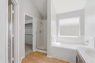 4506 Prince St, Baytown, TX 77521 - Photo 17