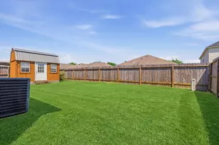 4506 Prince St, Baytown, TX 77521 - Photo 23