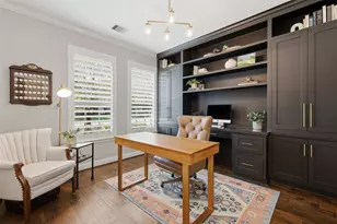 6718 Honeycrest Lane, Spring, TX 77389 - Photo 7