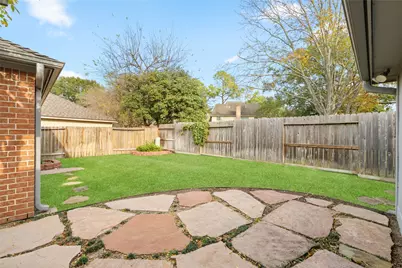 16106 Ridge Park Drive, Houston, TX 77095 - Photo 21