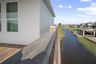 960 S Sage Rd, Crystal Beach, TX 77650 - Photo 11