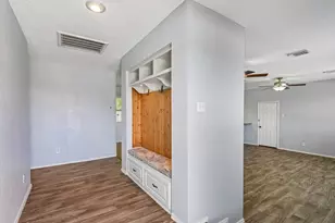 5709 Maco St, Galveston, TX 77551 - Photo 5