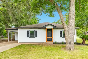 207 Stockman St, Sweeny, TX 77480 - Photo 7