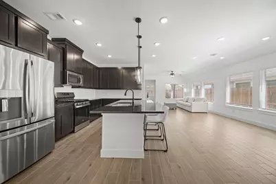 10111 Crescendo Way, Iowa Colony, TX 77583 - Photo 5