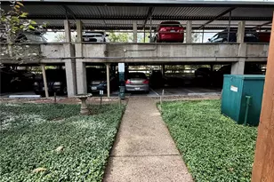 4639 Wild Indigo St, Houston, TX 77027 - Photo 39