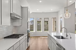 32335 Mossy Pine Wy, Conroe, TX 77385 - Photo 7