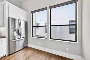 5707 Larkin St, Houston, TX 77007 - Photo 13