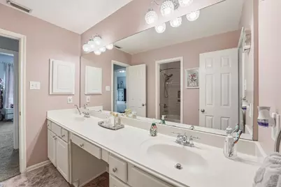 15819 Pier Pointe Way, Houston, TX 77044 - Photo 21