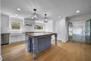 1034 Thornton Rd, Houston, TX 77018 - Photo 7