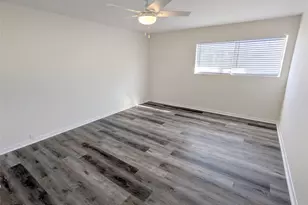 2101 Fountain View Dr, Houston, TX 77057 - Photo 13