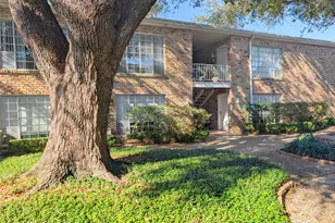 2101 Fountain View Dr, Houston, TX 77057 - Photo 21