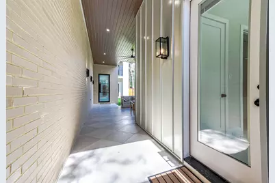 408 W 30th Street, Houston, TX 77018 - Photo 3