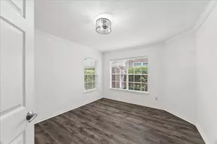 71 W Honey Grove Pl, The Woodlands, TX 77382 - Photo 23