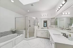 71 W Honey Grove Pl, The Woodlands, TX 77382 - Photo 19