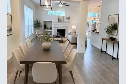 71 W Honey Grove Place, The Woodlands, TX 77382 - Photo 5