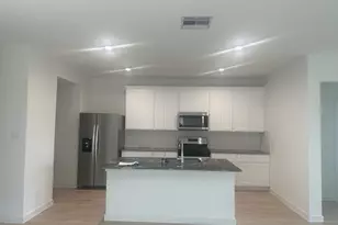 4939 Oakwood Dr, Arcola, TX 77545 - Photo 3