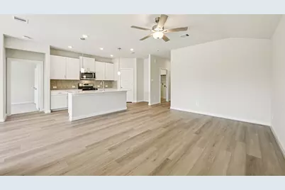 29014 Farmhouse Estates Drive, Waller, TX 77484 - Photo 13