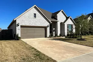 3719 Aspen Springs Dr, Rosenberg, TX 77469 - Photo 1