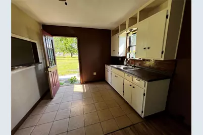 157 Clute Road, Leona, TX 75850 - Photo 11