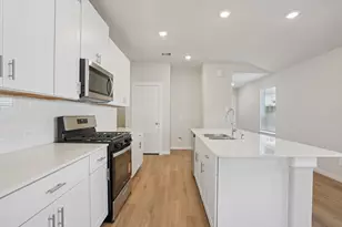 18734 Timber Gln Dr, Montgomery, TX 77316 - Photo 9