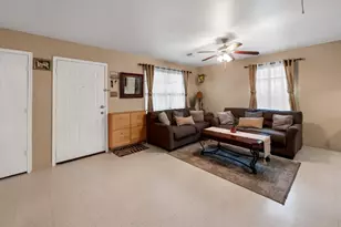 11411 Roandale Dr, Houston, TX 77048 - Photo 11