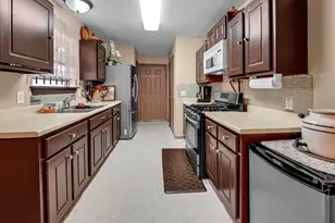 11411 Roandale Dr, Houston, TX 77048 - Photo 5