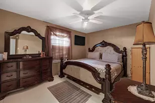 11411 Roandale Dr, Houston, TX 77048 - Photo 7