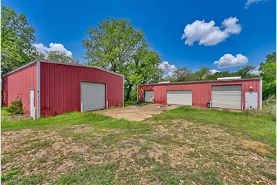 144 Century Lane, Bellville, TX 77418 - Photo 13