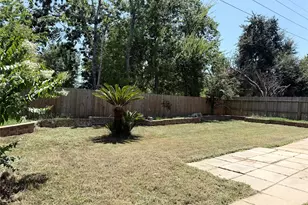 9035 Waving Fields Dr, Houston, TX 77064 - Photo 21