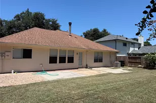 9035 Waving Fields Dr, Houston, TX 77064 - Photo 19