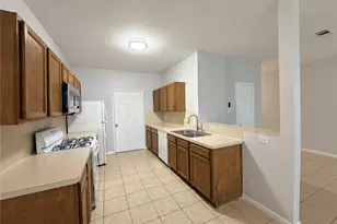 6407 Waldron Dr, Houston, TX 77084 - Photo 7