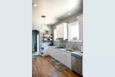 1911 34th Street, Galveston, TX 77550 - Photo 17