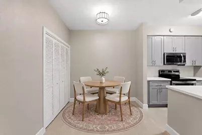 2300 Augusta Drive #37, Houston, TX 77057 - Photo 3